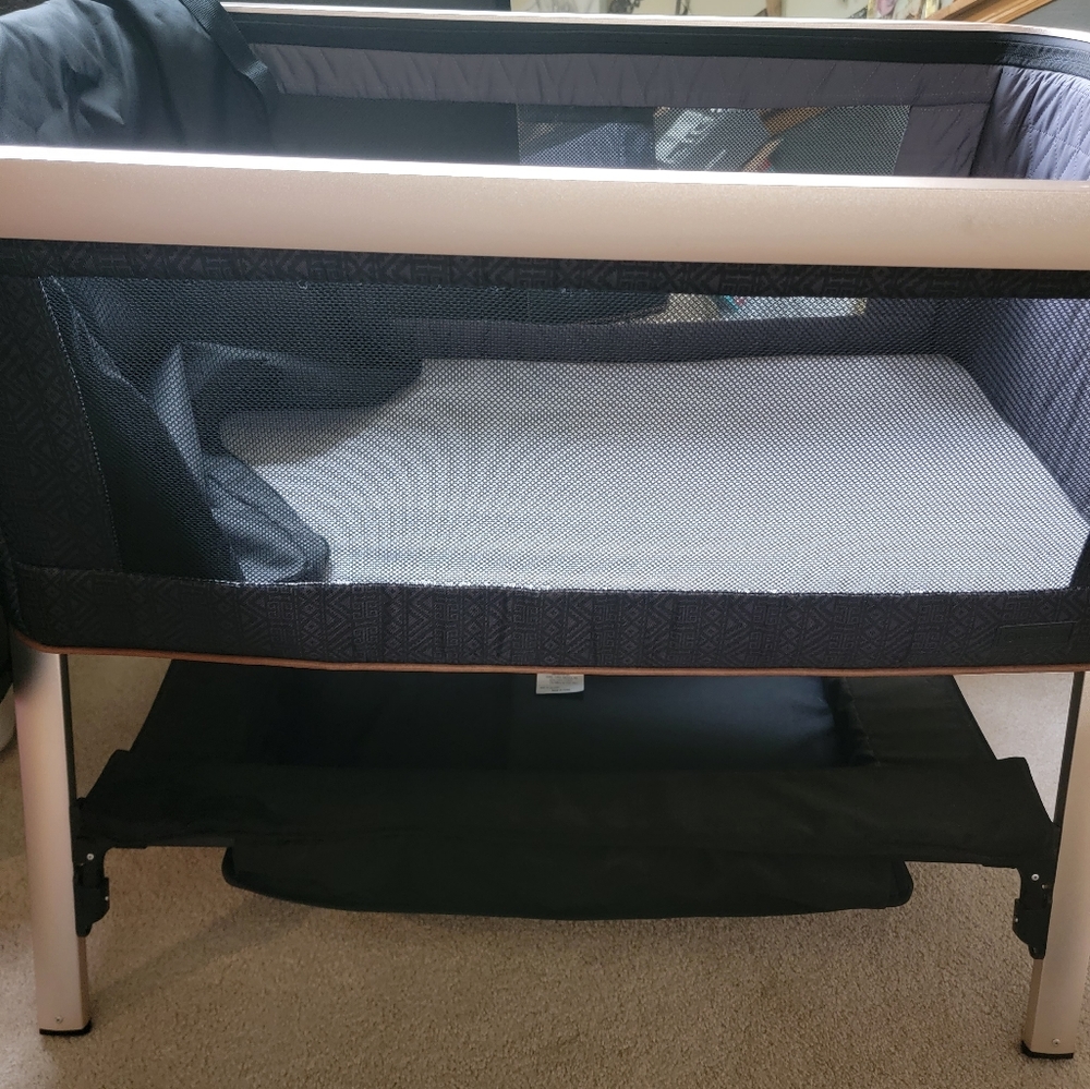 Monobebe bassinet